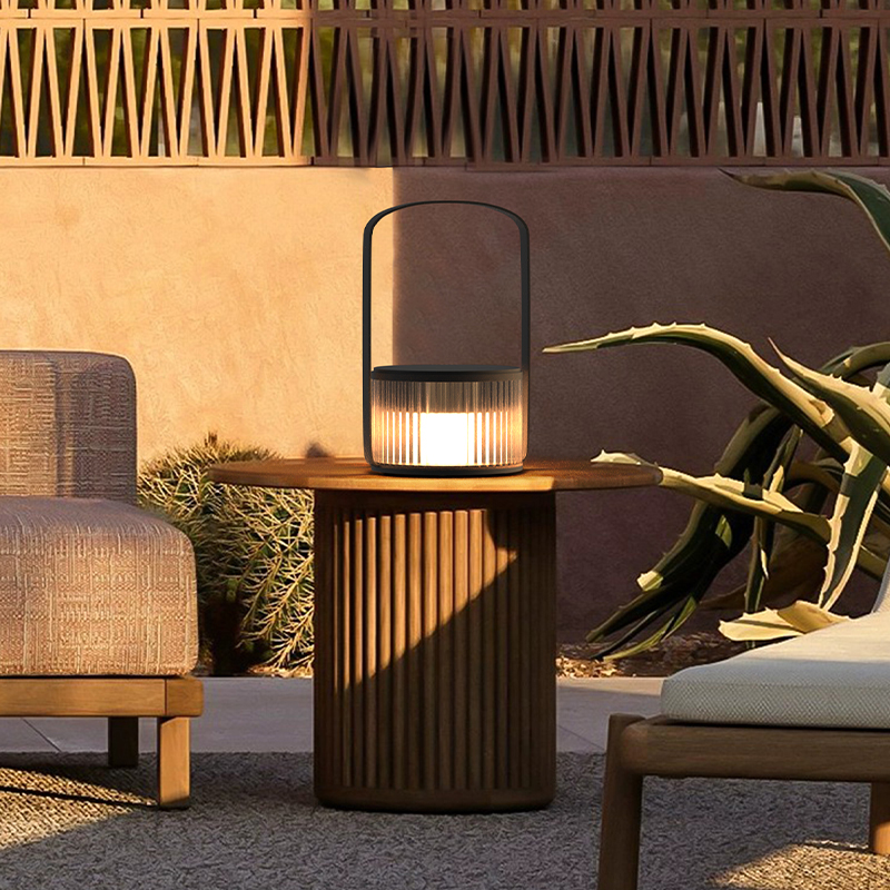 Outdoor Lighting Portable - Ricarica esterna Luce ambientale portatile Prato