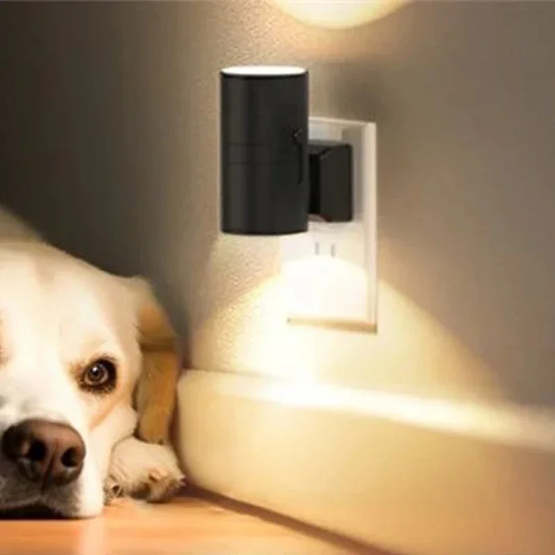Luce notturna a LED Plug in Se - Dusk To Dawn Bulb recensione e prezzo