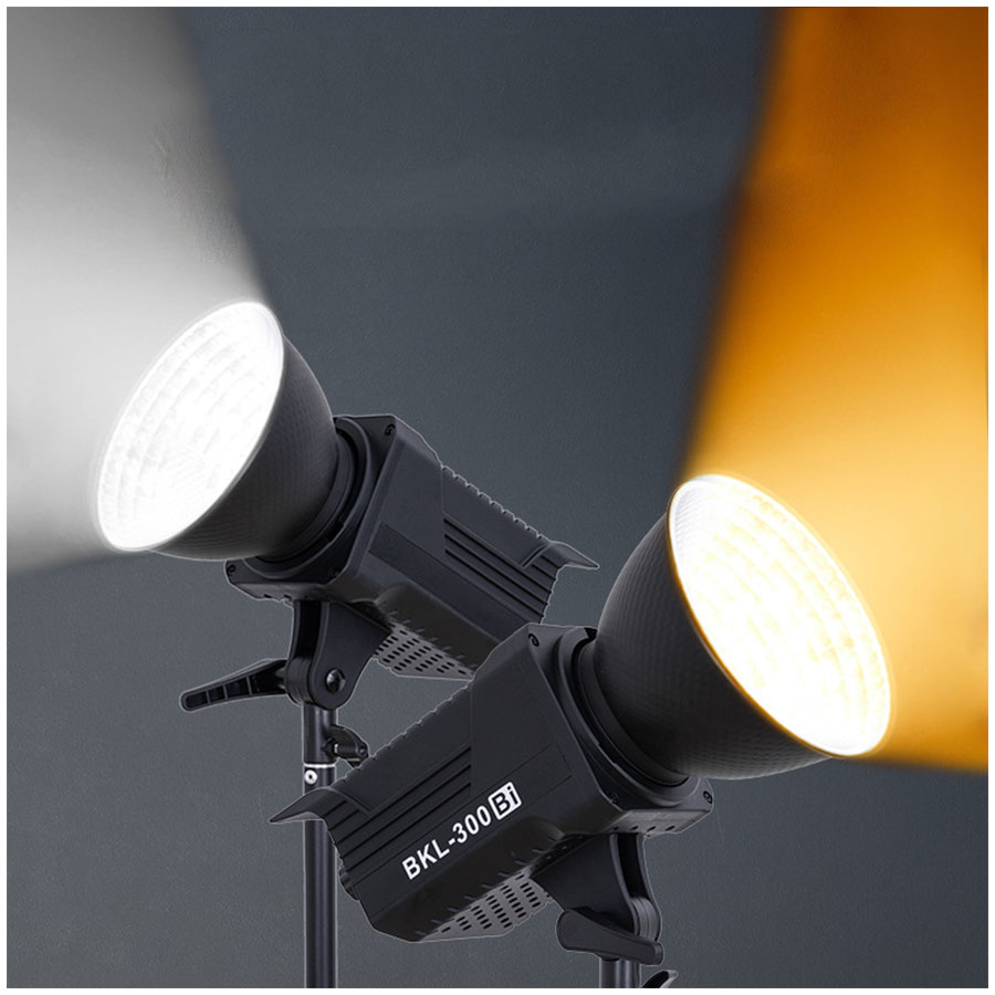 Luce video LED 300Bi/DW, illum - Outdoor Lighting Youtube recensione e prezzo