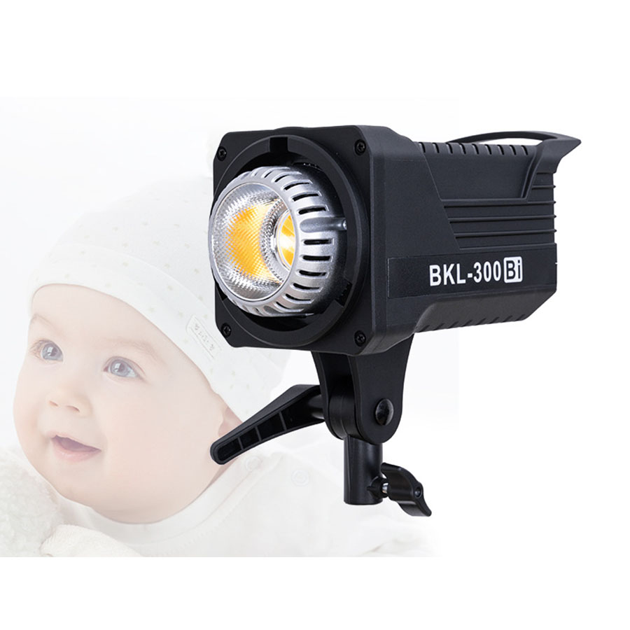Luce video LED 300Bi/DW, illum - Outdoor Lighting Youtube recensione e prezzo