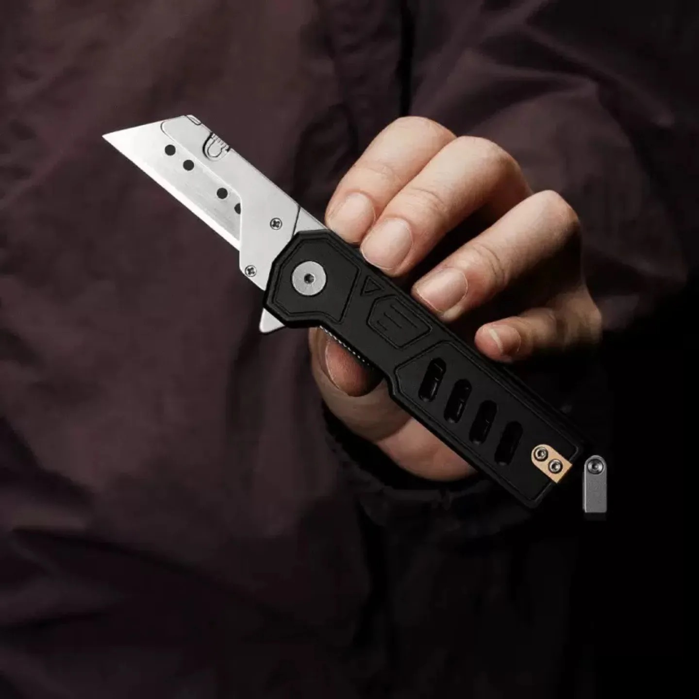 NUOVO Mini Taglierino EDC in L - Outdoor Lighting Expressions recensione e prezzo