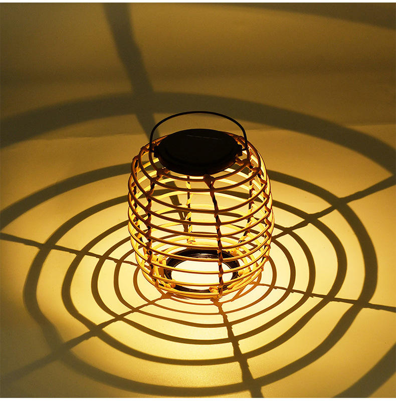 Lampada a LED Calda Retrò da E - Solar Lantern Hanging recensione e prezzo